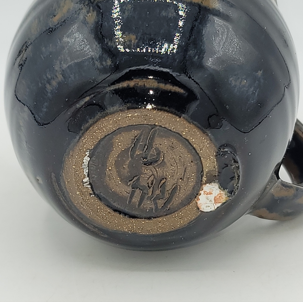 Hand Thrown Studio Pottery Mug Signed RH 1991 Stoneware Dark Glaze Handmade Vtg - Picture 7 of 8